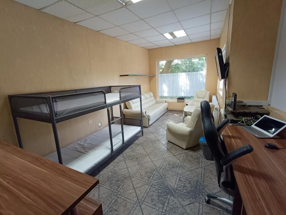 Hostel Welinek Gratis Parking Stęszew Exteriör bild